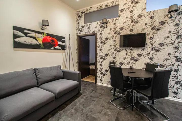Cozy Homestay At Prague Main Station Luaran gambar