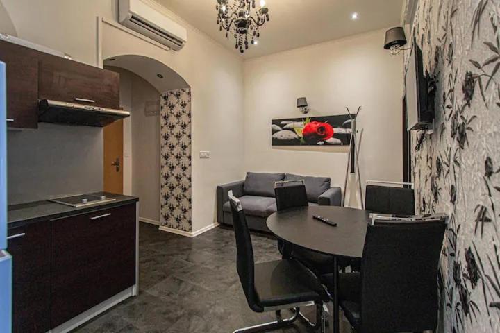 Cozy Homestay At Prague Main Station Luaran gambar