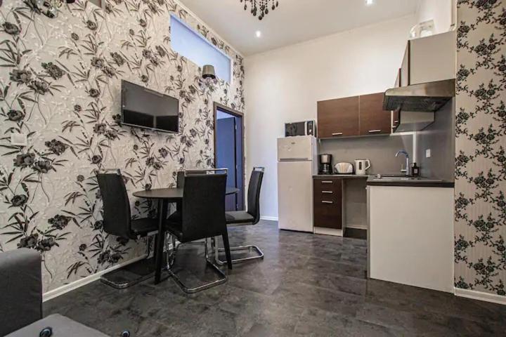 Cozy Homestay At Prague Main Station Luaran gambar