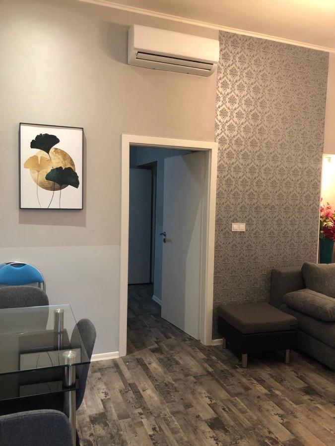Cozy Homestay At Prague Main Station Luaran gambar